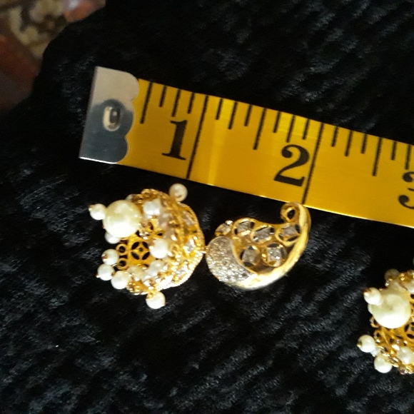 Jhumkas(earrings) - Picture 2 of 5